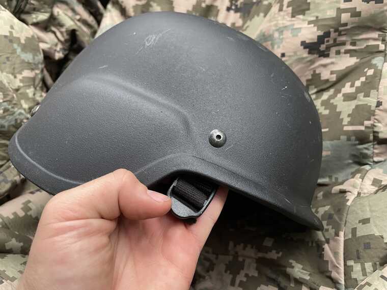 Міноборони закупало кевларові шоломи PASGT з чотирикратною різницею в ціні, - ЗМІ