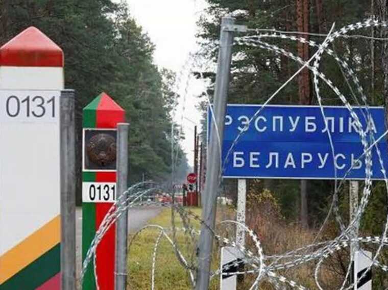 Білоруси увімкнули українським прикордонникам новий "хіт" пропаганди: цього разу про горілку