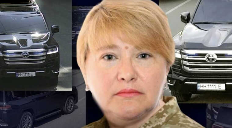 Одеський воєнком, відсторонений за корупцію, оформив на родину новий позашляховик