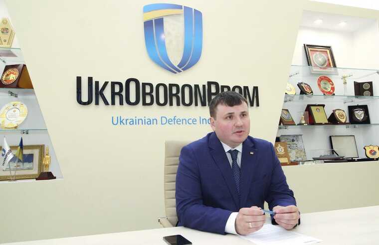 Зеленский уволил гендиректора "Укроборонпрома"