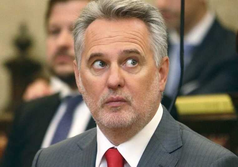 Защита от экстрадиции: Беларусь сделала Фирташа дипломатом