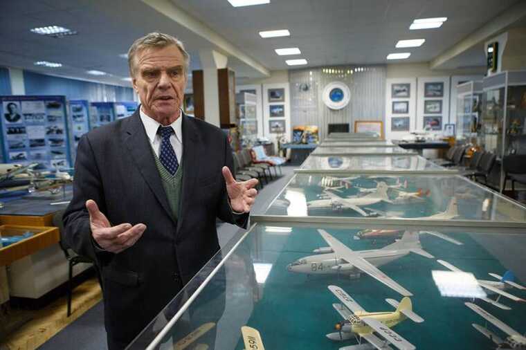 Знищення «Мрії»: захисники ексдиректора «Антонова» затягують передачу справи до суду