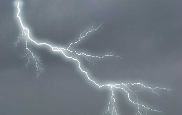 Блискавка вбила мешканця Криму у Краснодарі