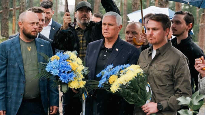 Колишній віцепрезидент США Майк Пенс вчора відвідав Мощун, Бучу та Ірпінь