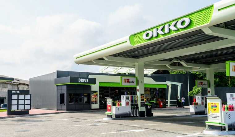 Більше 10 авто зламались через неякісний бензин на заправці "ОККО" у Львові