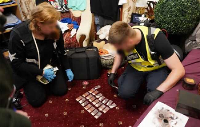 Поліція Києва викрила наркобізнес із багатомільйонним обігом