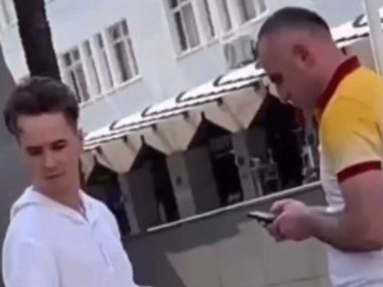 Россиянина, который на пляже в Турции хвастался убийствами украинцев, догнала расплата