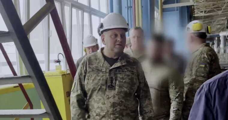 Обсудили возможные сценарии развития событий на ЗАЭС: Залужный посетил Ровенскую АЭС