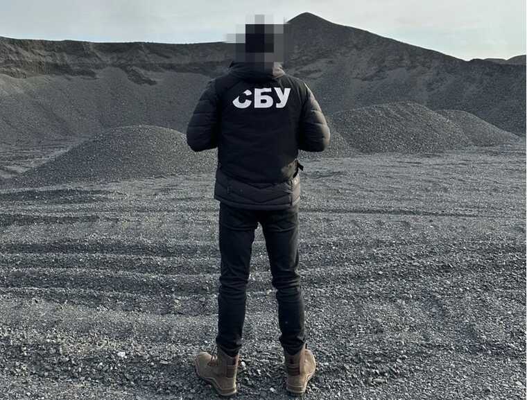 Полтавському ГЗК закидають незаконний продаж щебеню