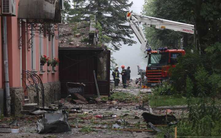 У Черкаській області впали уламки збитої ракети: є пошкодження