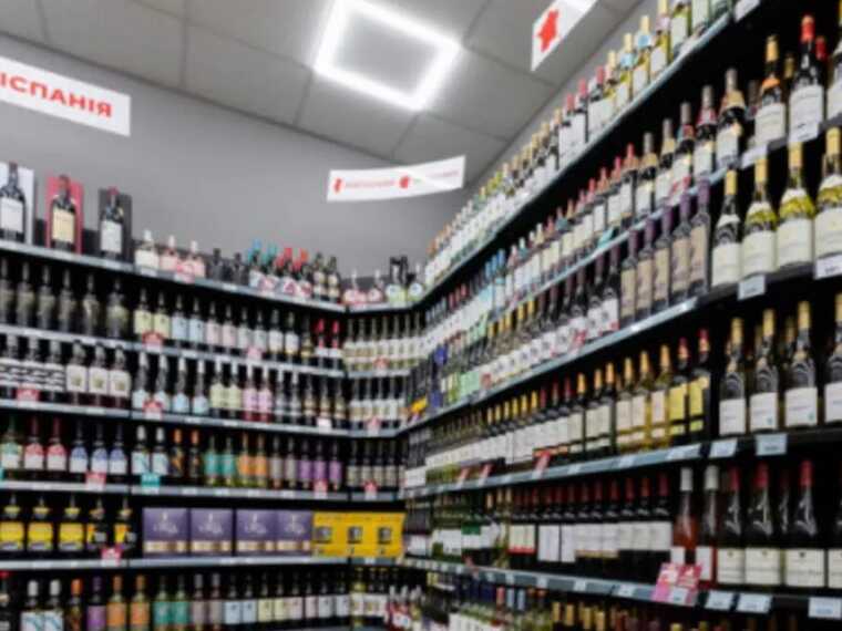 У Дніпрі продавці у магазині відмовилися говорити з покупчинею українською