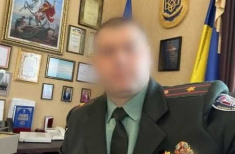 Ексначальник колонії Херсона вивіз з окупованого півдня понад 1700 зеків