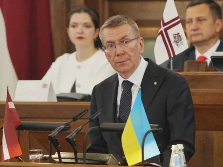 Едгарс Рінкевичс склав присягу і вступив на пост президента Латвії