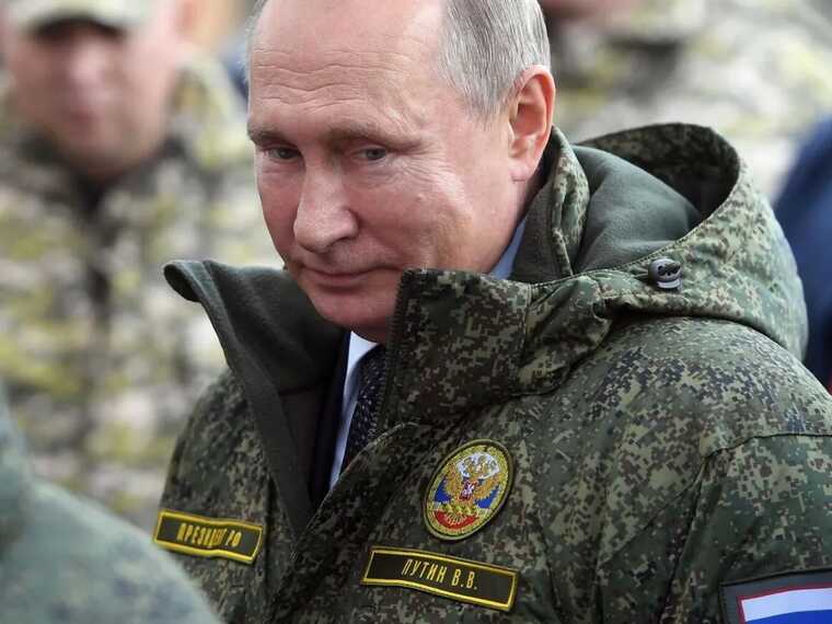 Путин продолжает разрешать "Вагнеру" и Пригожину действовать в России