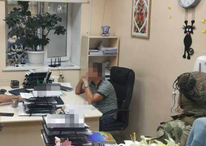 У Дніпрі на хабарі затримали комунальника