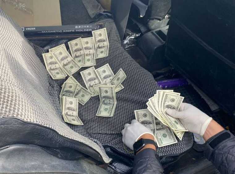 В Хмельницкой области главу ОТГ приговорили к штрафу за взяточничество