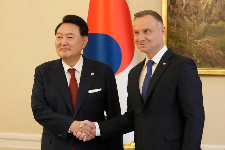 Спільну угоду про допомогу у відбудові України підписали Польща і Південна Корея