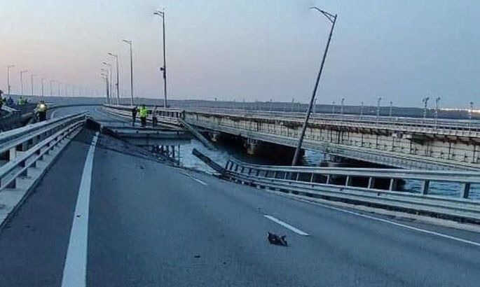 Один проліт Кримського мосту не підлягає відновленню