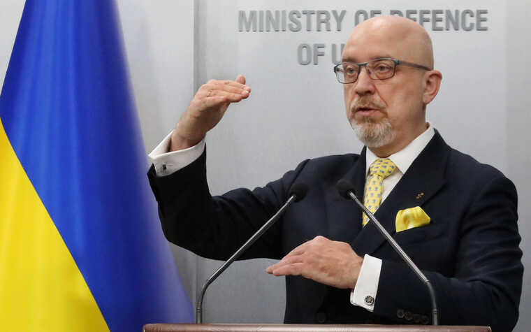 Рєзніков пропонує змінити Конституцію, щоб дозволити розміщення в Україні іноземних військових баз