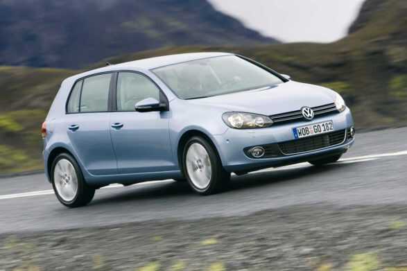 В Україні збільшилось розмитнення євроблях: які автомобілі найчастіше завозять з Європи