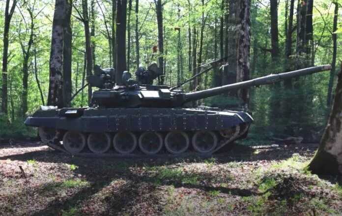 ЗСУ під Бахмутом знищили новітній російський танк Т-90