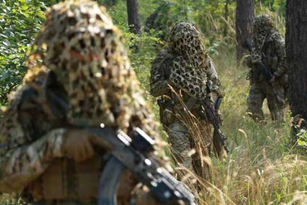 В Херсонській області українські партизани знищили російські бензовози