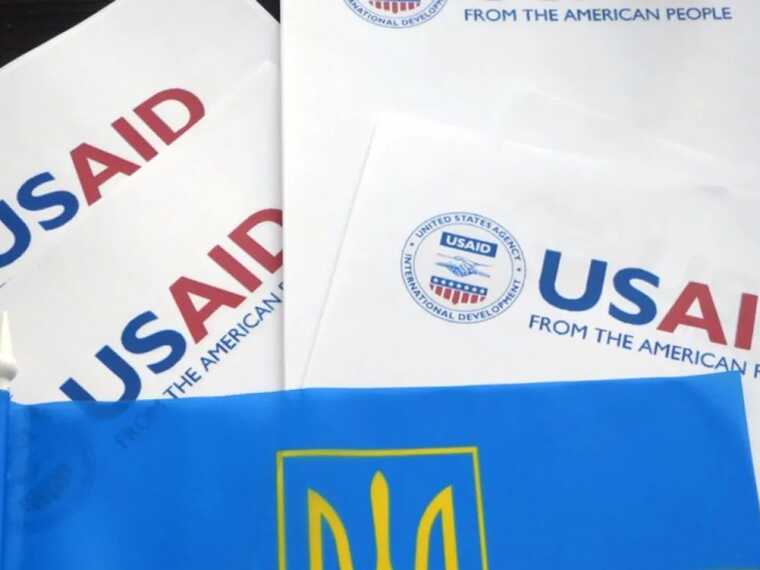 Зеленський зустрівся з адміністраторкою USAID Самантою Пауер