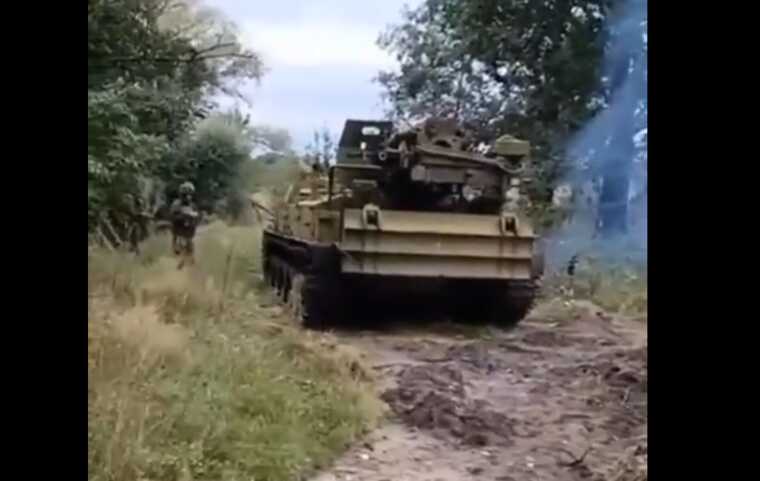 Бійці підрозділу "Карпатська Січ" затрофеїли російську САУ "Гіацинт-С"