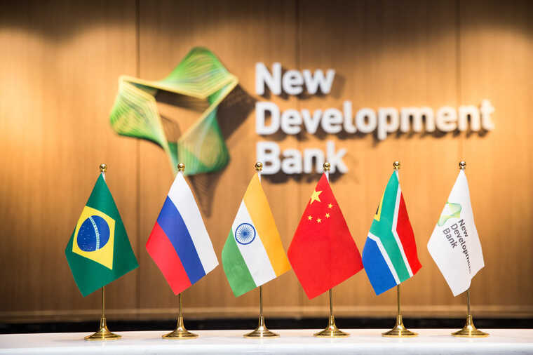 Створений країнами БРІКС банк не розглядає нові проєкти у Росії через санкції