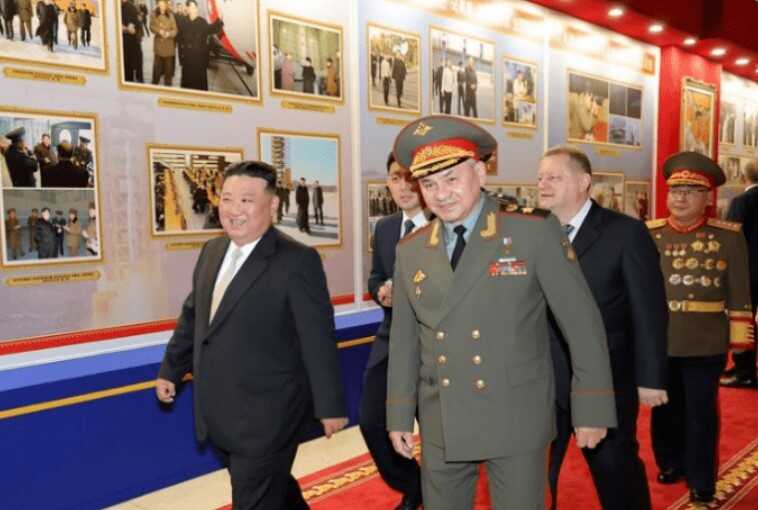 Кім Чен Ин показав Шойгу нові БпЛА і міжконтинентальні ракети