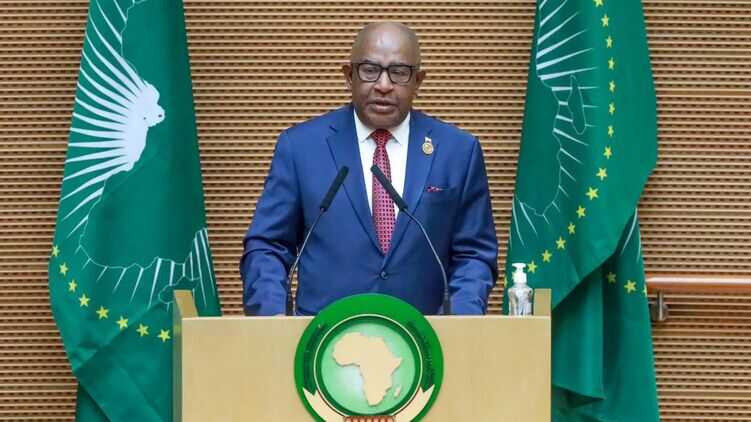 Глава Африканського союзу прокоментував обіцянку Путіна вирішити зернову кризу: "Цього недостатньо"