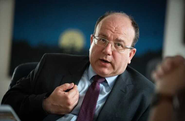 Глава МЗС Словаччини розкритикував Сійярто за його скарги про війну в Україні