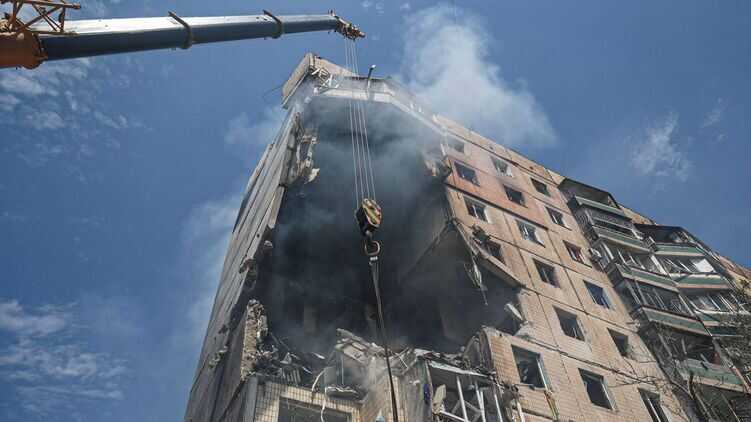 Поліція встановила особу, що знімала вчорашній приліт російської ракети у Кривому Розі
