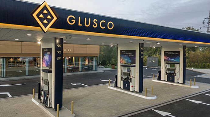 г :     Glusco   ""
