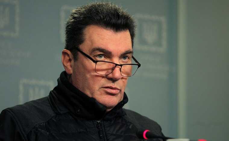 Число росіян-відпочивальників у Криму поменшало вдвічі: Данилов пояснив причину