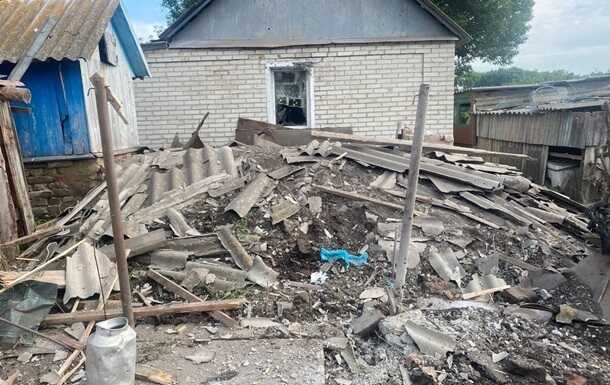 Окупанти вранці обстріляли Козачу Лопань Харківської області, двох чоловіків госпіталізовано