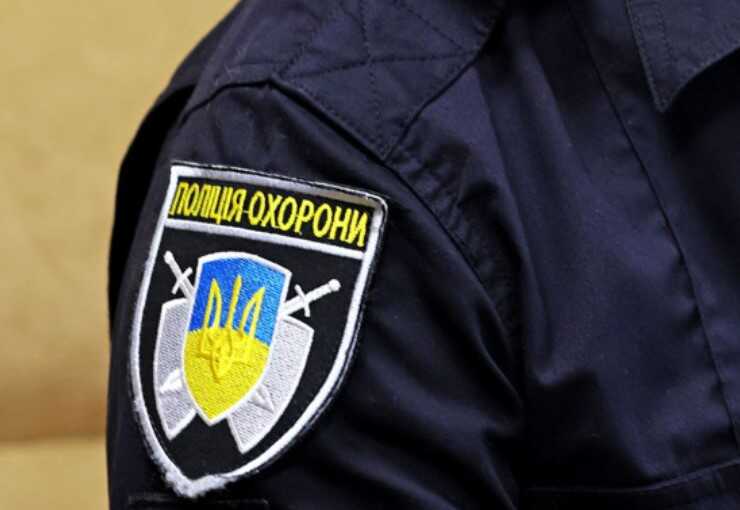 Для столичних поліцейських закуповують 600 протигазів