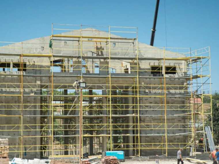 Окупанти зводять амфітеатр у псевдоісторичному стилі у заповіднику "Херсонес Таврійський"