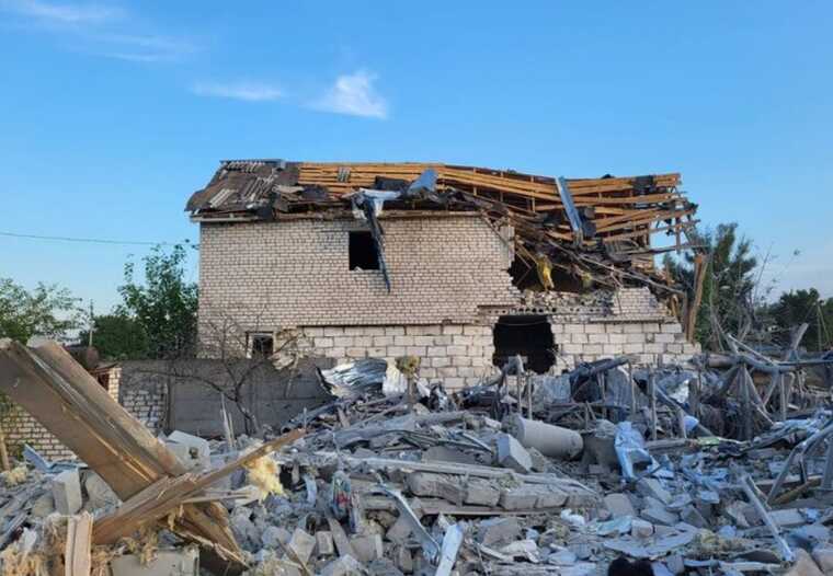 Окупанти масовано обстріляли 5 районів Харківщини: є жертви