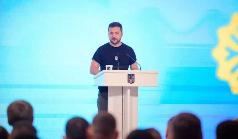 "Важны усилия каждого": Зеленский принял участие во Всеукраинском молодежном форуме