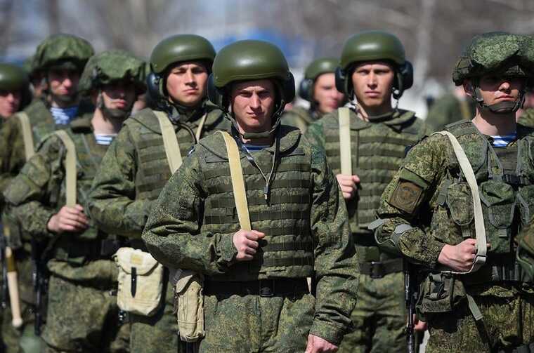 На півдні окупанти суттєво відчувають "дірки" в логістиці завдяки "бавовні"