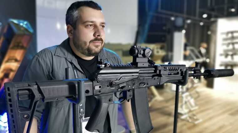 Російський концерн "Калашников" представив новий короткоствольний автомат АК-19 під набої НАТО