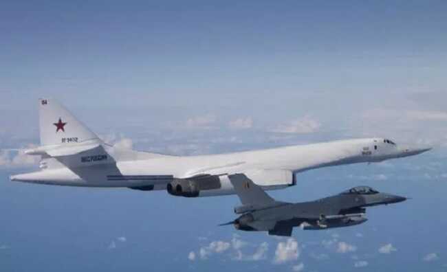 ВВС Дании перехватили российские бомбардировщики, направлявшиеся в воздушное пространство НАТО