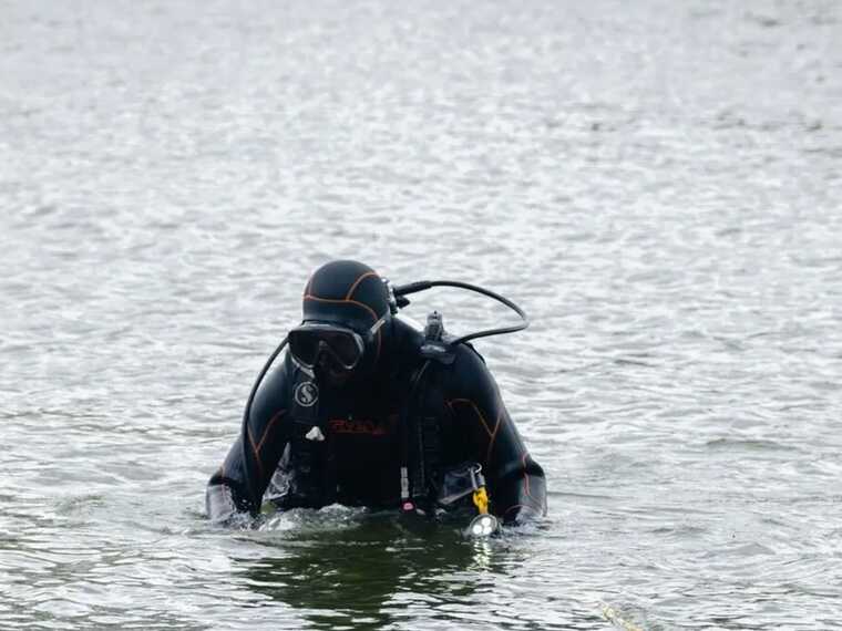 На Київщині діти під час прогулянки виявили в озері тіло чоловіка