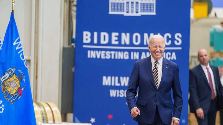 Конгрессмены заподозрили, что в скандальной переписке Байден пользовался псевдонимами