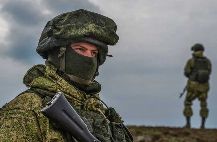 Полонений окупант розповів, як командування "кинуло" з евакуацією: "Міни прилетіли від своїх"