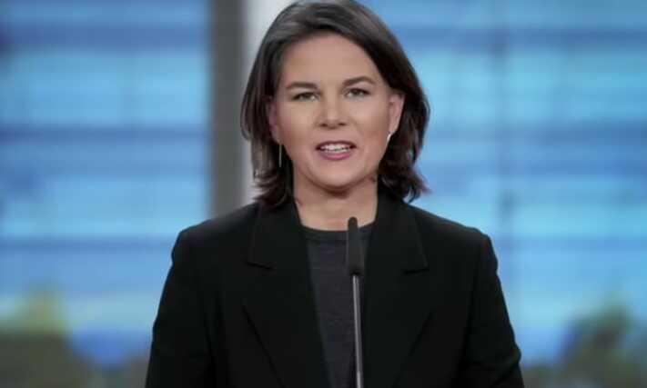 Бербок хочет побыстрее принять предоставление Украине ракет Taurus