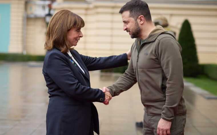 Обговорили безпеку в Чорноморському регіоні: Зеленський зустрівся з президенткою Греції