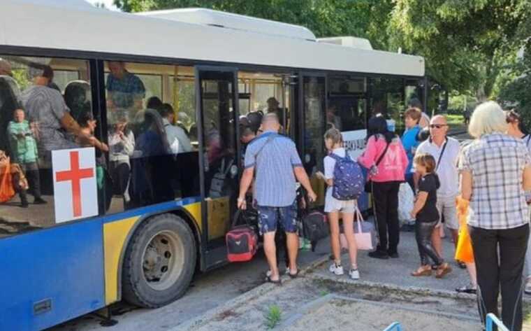 Клименко: Из Купянского района эвакуировали около 600 граждан