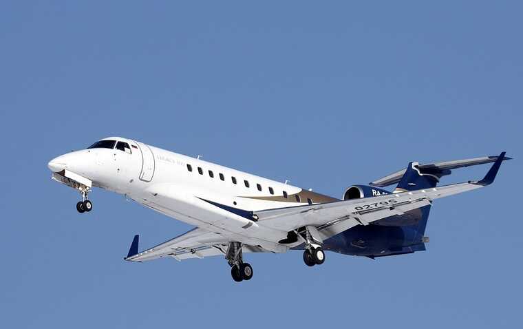 Десять осіб загинули в результаті падіння літака у Тверській області, - РосЗМІ